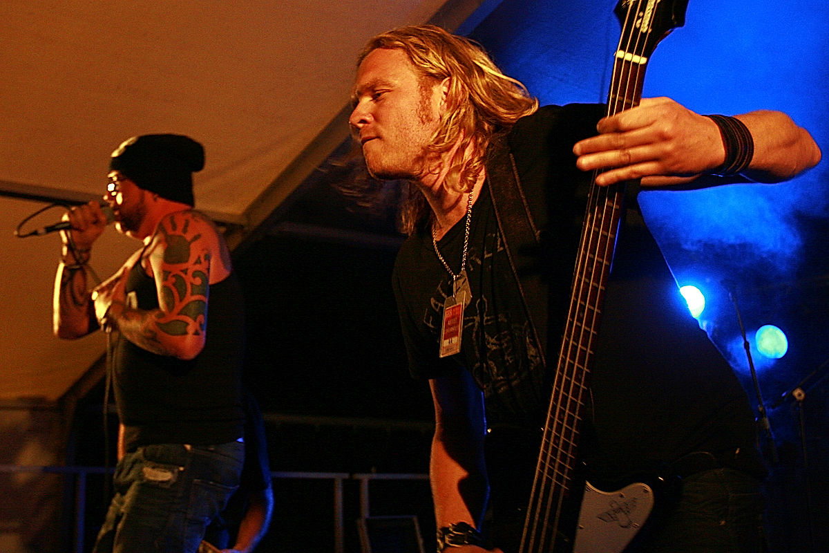 Lovehandles - 2010 - SommarRock Svedala