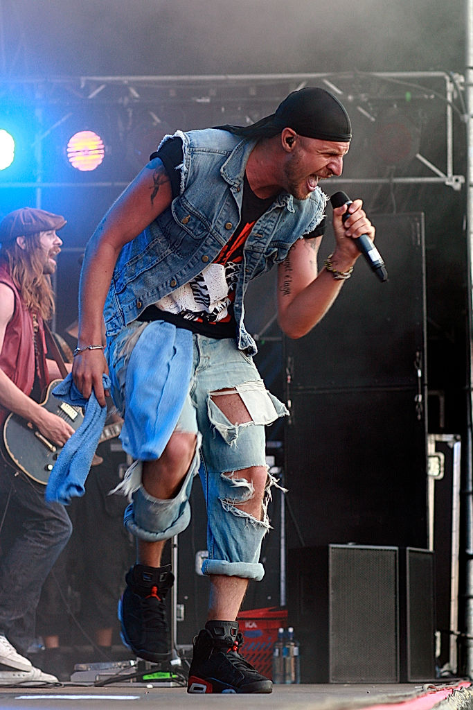 Hoffmaestro & Chraa - 2010 - SommarRock Svedala