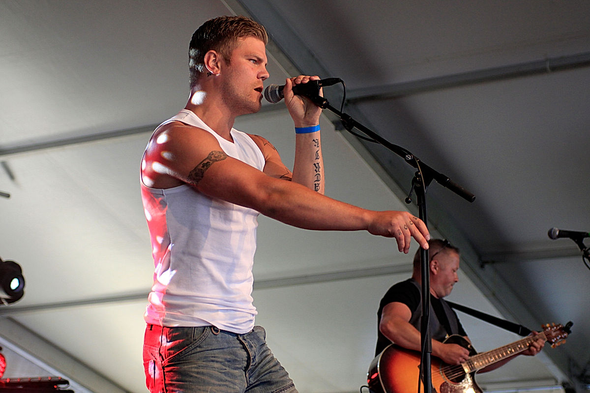 Buffé - 2012 - SommarRock Svedala