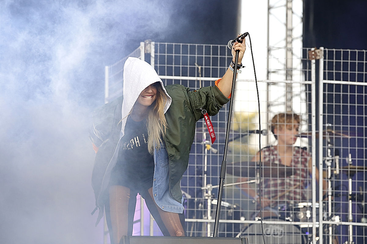 Alina Devecerski - 2013 - SommarRock Svedala