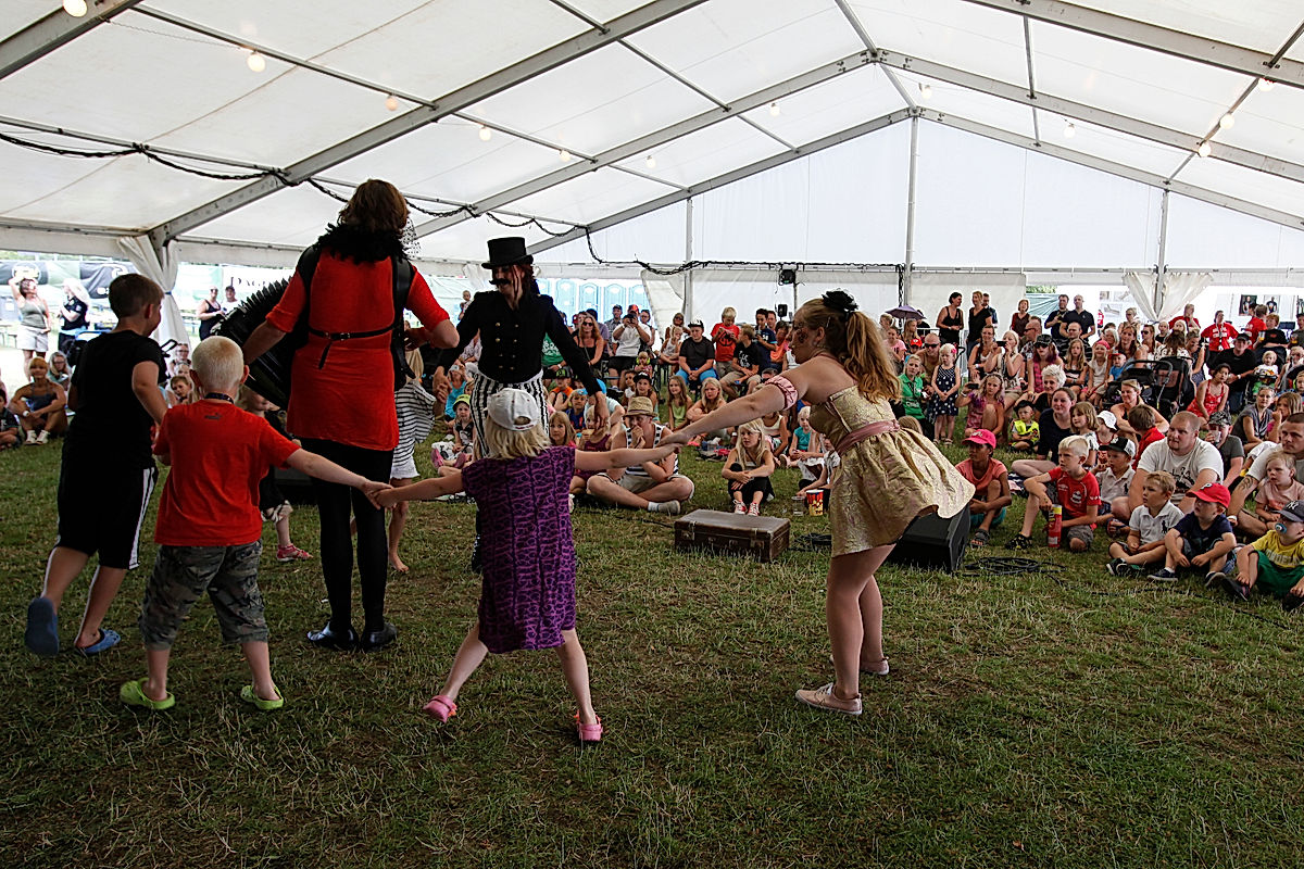 Resan till Apolonien - 2013 - SommarRock Svedala