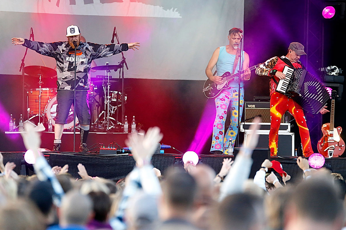 Joddla med Siv - 2015 - SommarRock Svedala