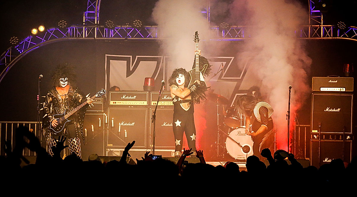 Dressed To Thrill - Kiss tribute - 2016 - SommarRock Svedala
