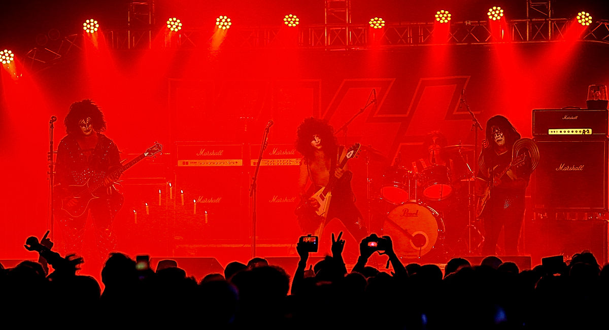 Dressed To Thrill - Kiss tribute - 2016 - SommarRock Svedala