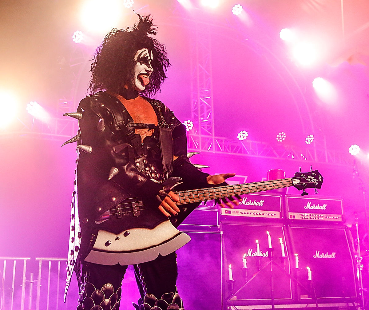 Dressed To Thrill - Kiss tribute - 2016 - SommarRock Svedala