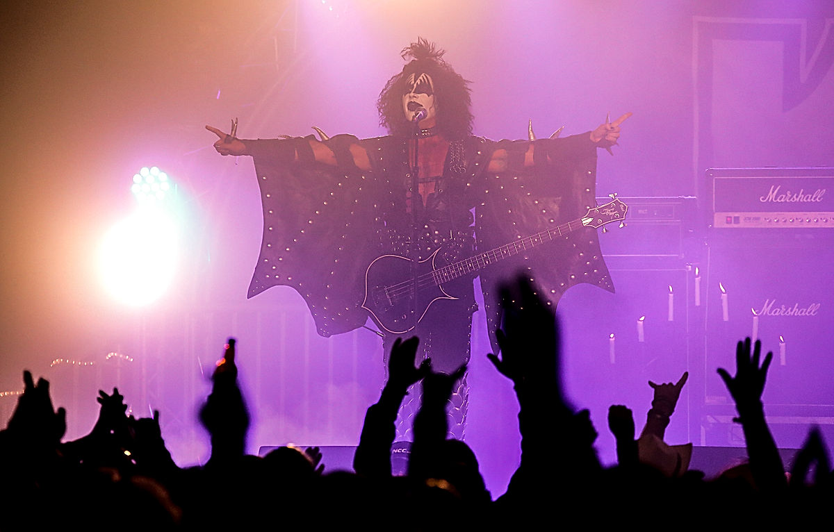 Dressed To Thrill - Kiss tribute - 2016 - SommarRock Svedala