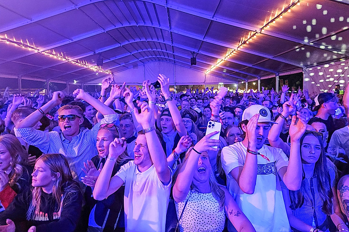 Joddla med Siv - 2026 - SommarRock Svedala